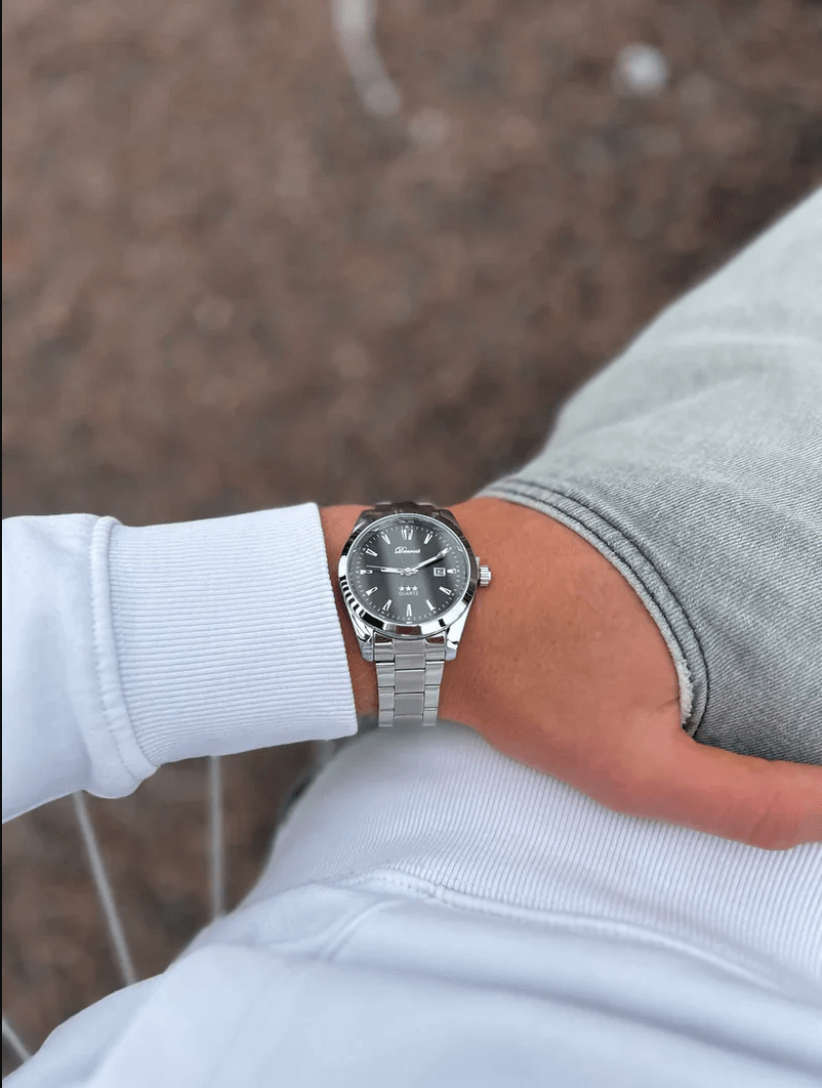 ChronoSteel – Herren-Quarzuhr aus Edelstahl mit Datumsanzeige